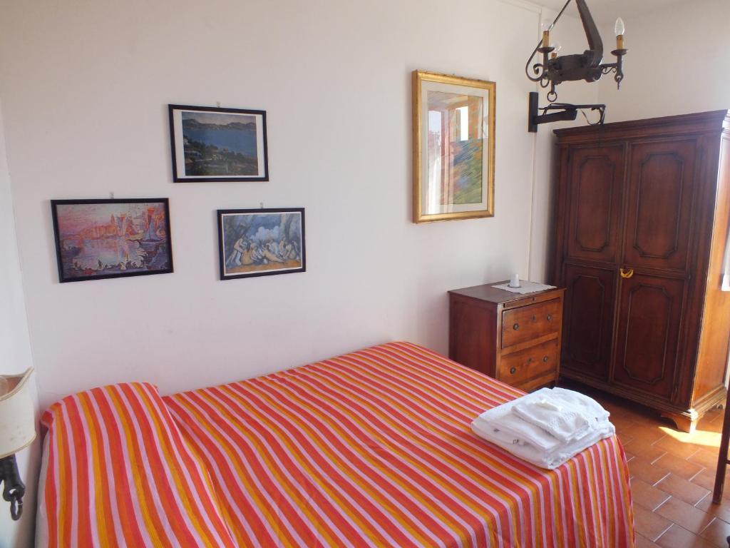Locanda Laudomia Bed and Breakfast Manciano Δωμάτιο φωτογραφία